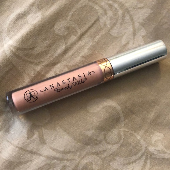 Anastasia Beverly Hills Other - Anastasia Beverly Hills Liquid Lipstick in Naked Anastasia Beverly Hills Other - Anastasia Beverly Hills Liquid Lipstick in Naked